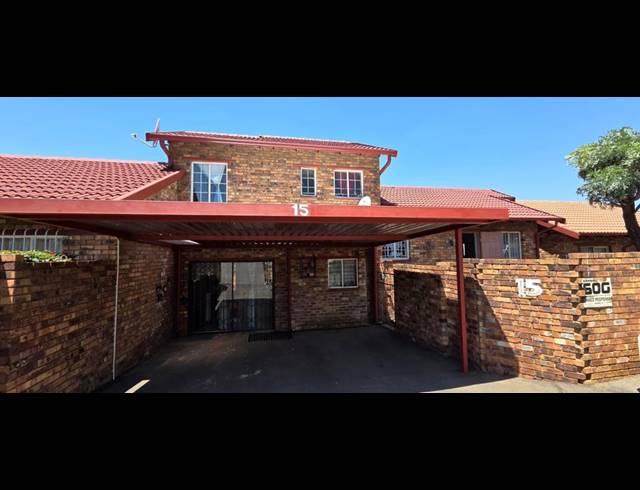 3 BEDROOM CLUSTER FOR SALE IN SOUTH CREST